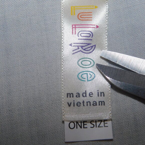 LuLaroe Teal Multicolour Zig Zag Pattern Print Womens Leggings OS size 2 -10 - Picture 4 of 7